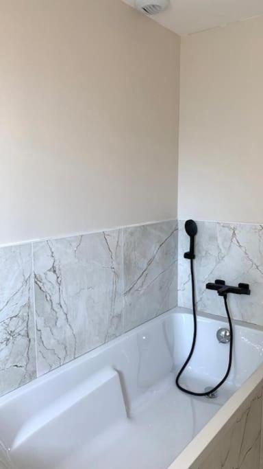 Villa Chic 3 Chambres ,2 Sdb Châtellerault Exteriér fotografie